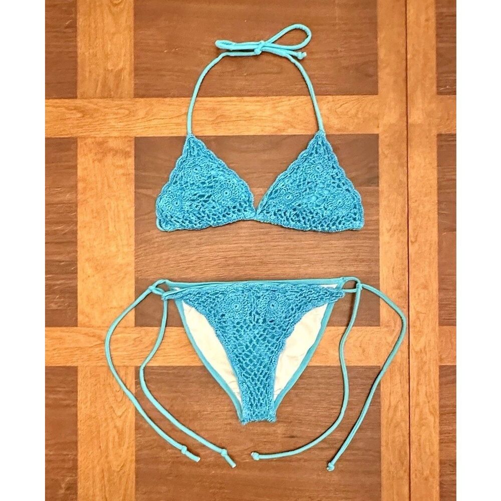 VENUS Blue Turquoise Crochet String Bikini Set Women’s C Cup Top Size 4 Bottoms